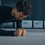 Faire du gainage tous les jours : 1 à 3 minutes sur tapis de sport